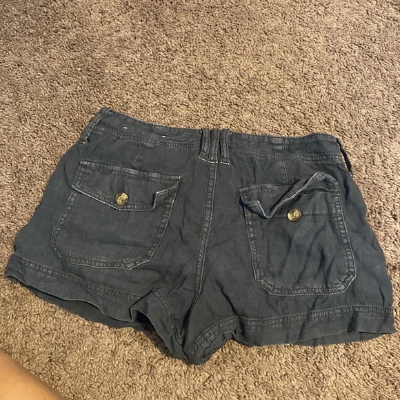 American eagle flowy shorts - Picture 2 of 4